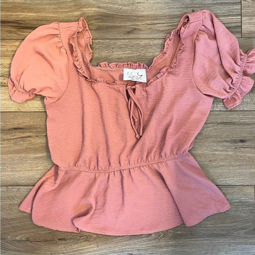 Sadie & Sage Blush Ruffle Peplum Top